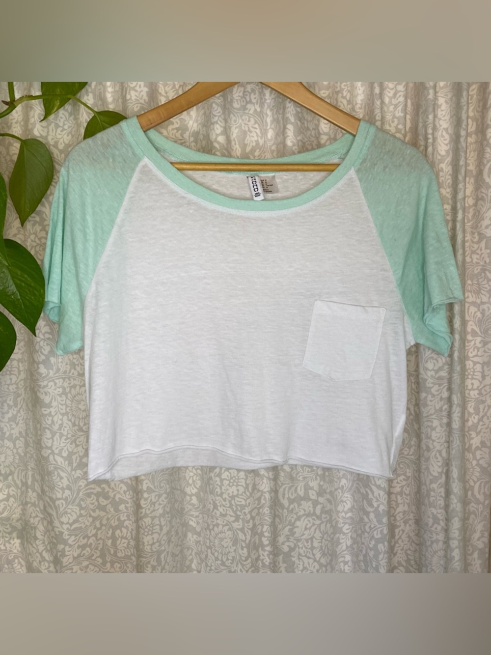 H&M White Crop Top with Mint Raglan Sleeves - Women's